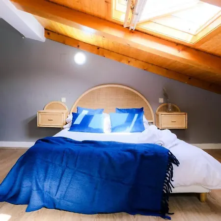 ático Alfonso Amplio Céntrico Renovado 10 Pax Apartamento