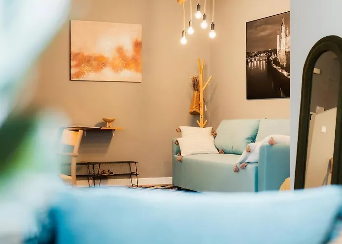 Atico Alfonso | Amplio Centrico Renovado | 10 Pax Апартаменты *