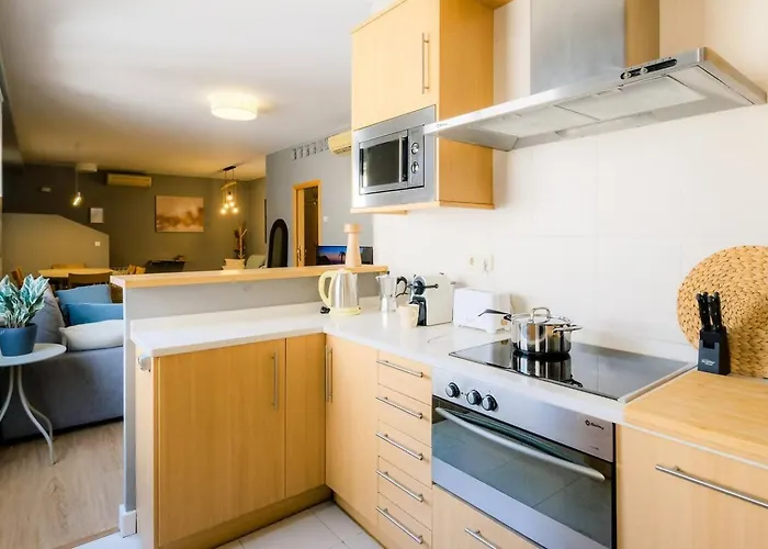 公寓 Atico Alfonso | Amplio Centrico Renovado | 10 Pax