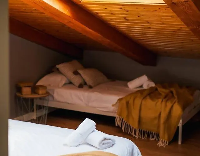 Atico Alfonso | Amplio Centrico Renovado | 10 Pax 萨拉戈萨