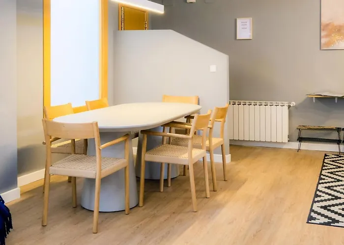 Atico Alfonso | Amplio Centrico Renovado | 10 Pax 公寓 萨拉戈萨