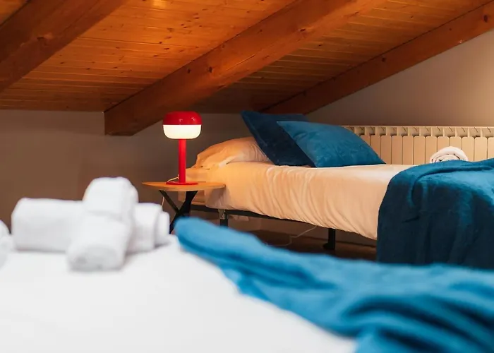 公寓 Atico Alfonso | Amplio Centrico Renovado | 10 Pax