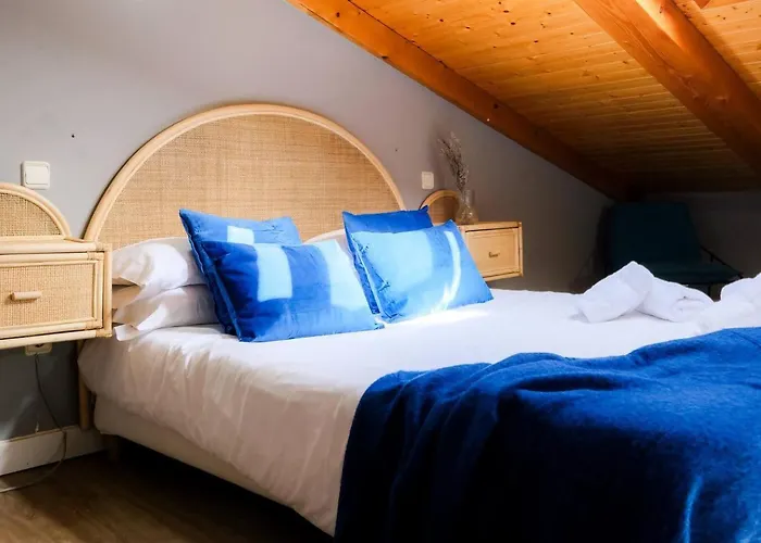 Atico Alfonso | Amplio Centrico Renovado | 10 Pax